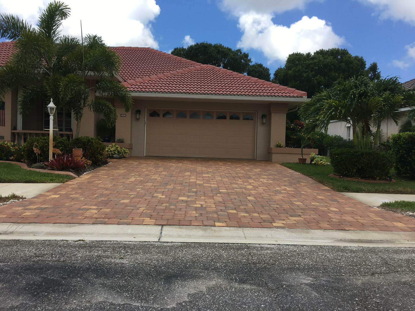 Pool deck pavers